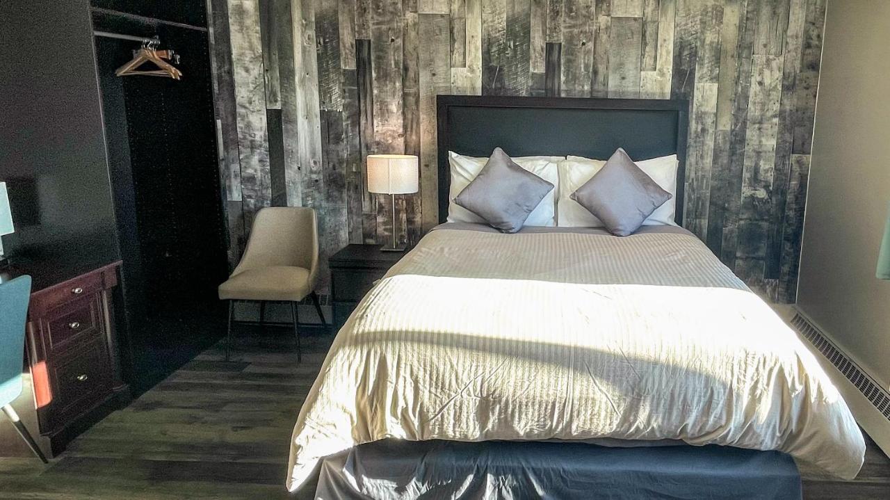 7 Day'S Hotel Lamont Экстерьер фото